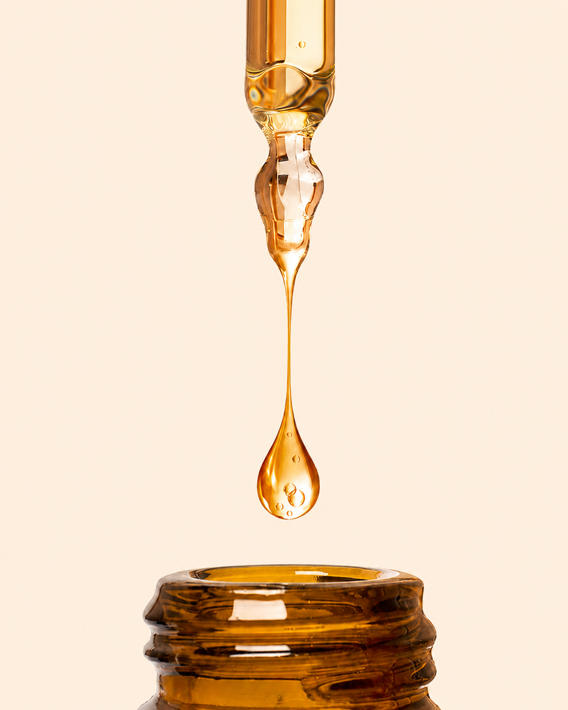 Vetiver oil: transform your hair naturally